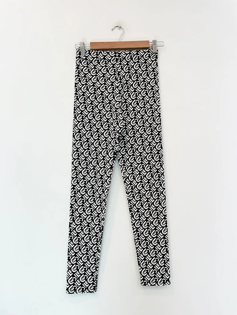 ETRE CECILE